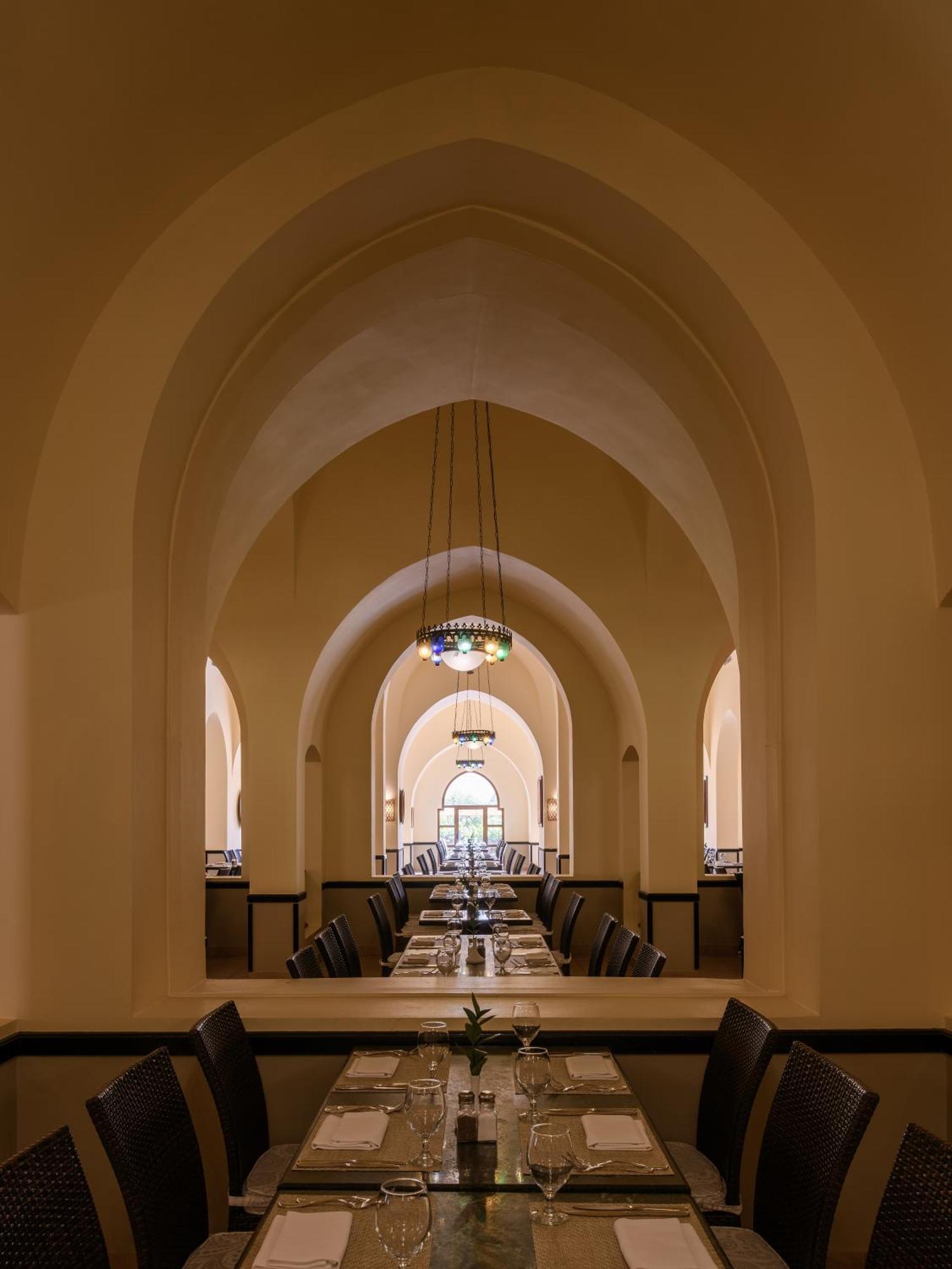 Iberotel Redsina Sharm el-Sheikh Exterior photo The dining room